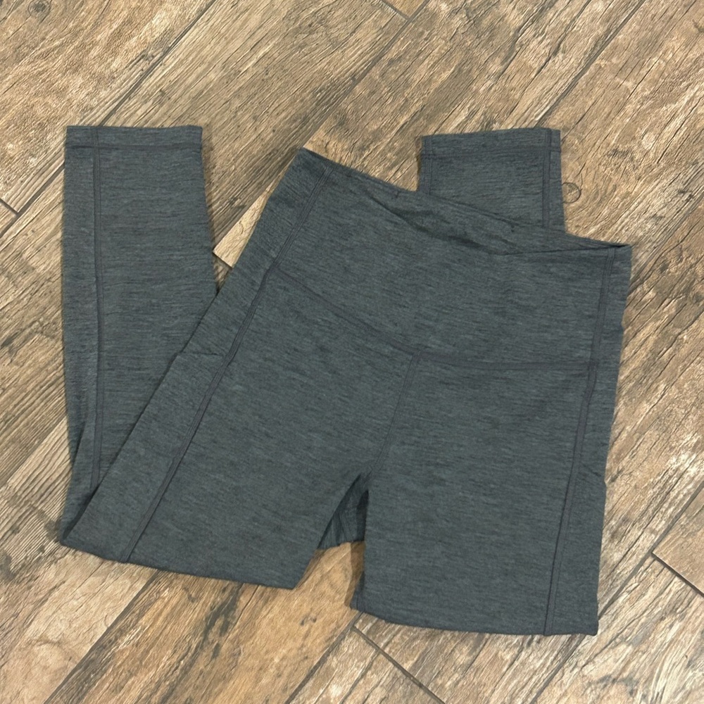 Athleta Charcoal Capri Leggings